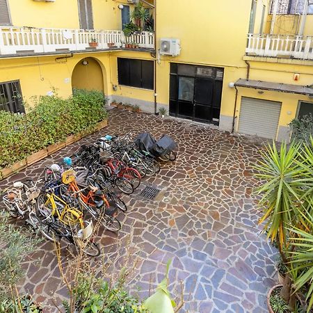 Alessia'S Flat - Sarpi 4 Apartment มิลาน ภายนอก รูปภาพ